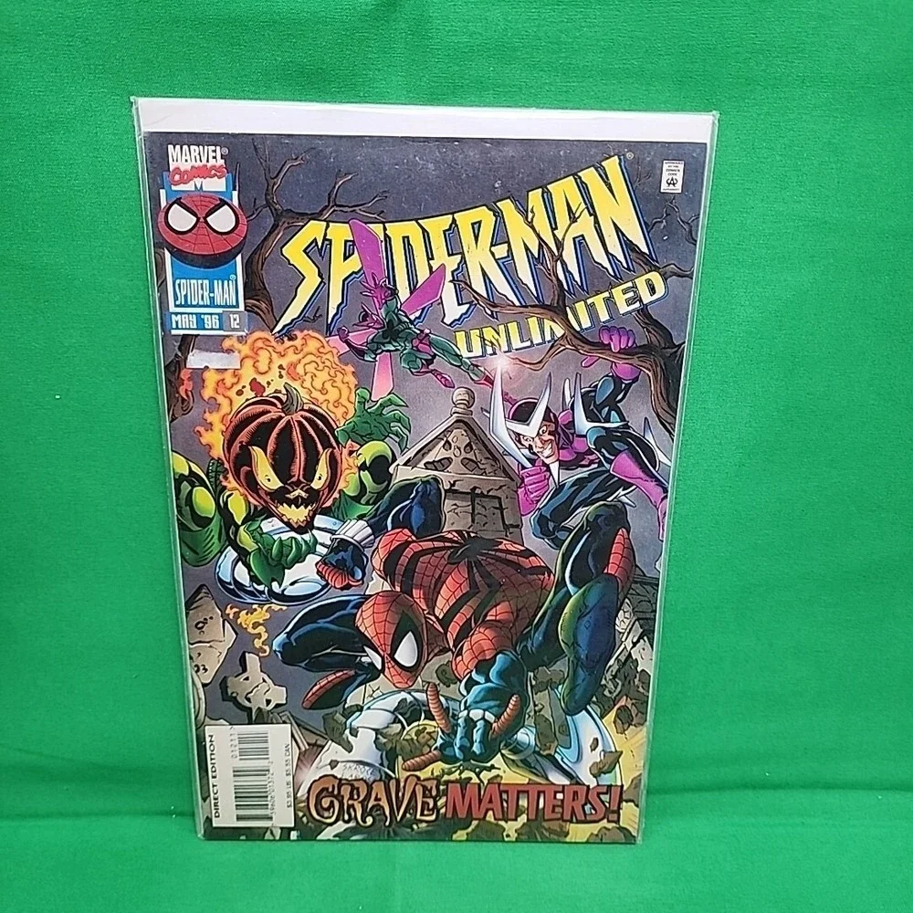Vintage Marvel And DC Comic Lot 4 Green Latern Catwoman‎ Green Arrow Spiderman